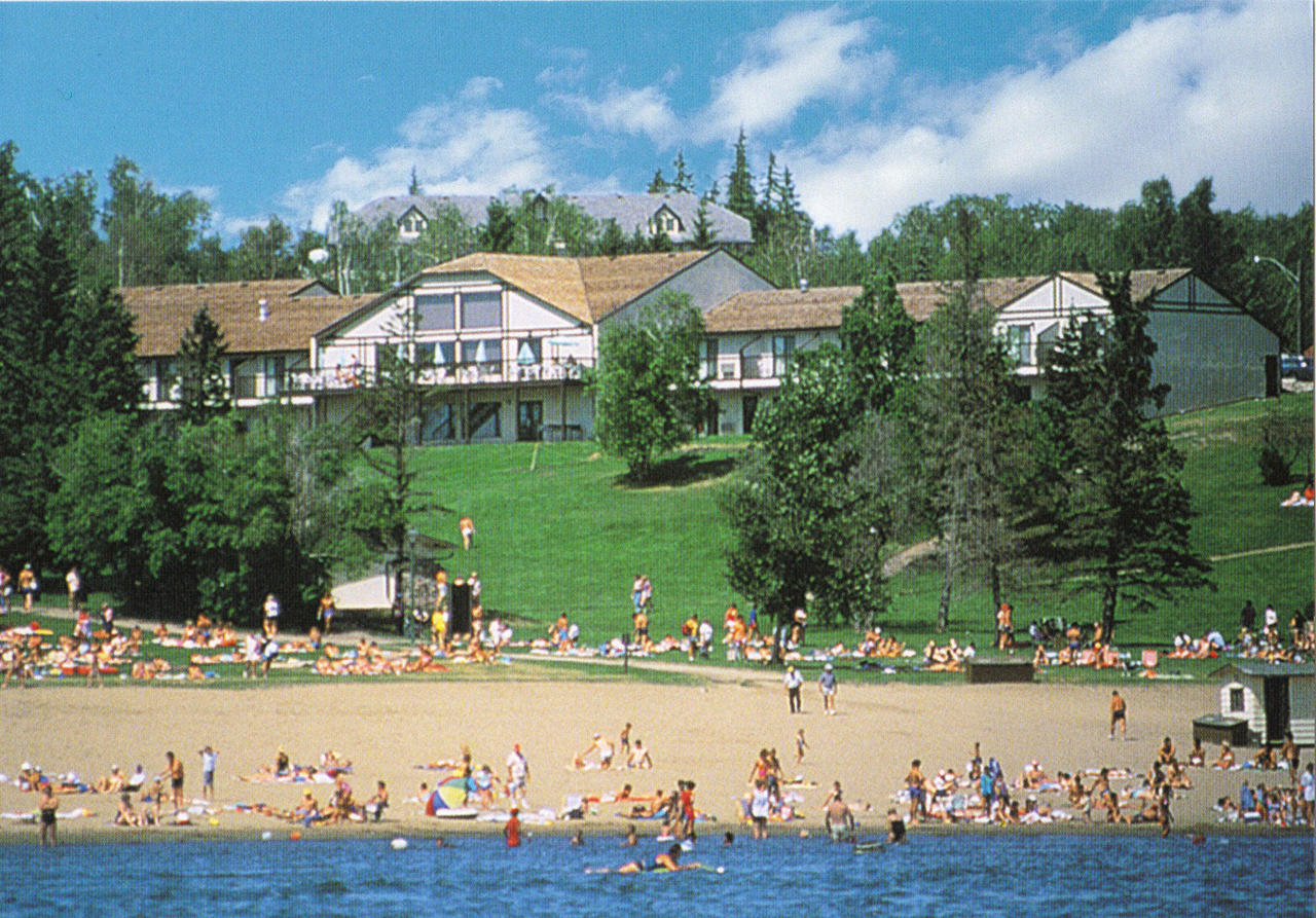 Kenosee Inn & Cabins Kenosee Park Экстерьер фото