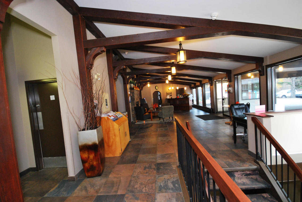 Kenosee Inn & Cabins Kenosee Park Экстерьер фото