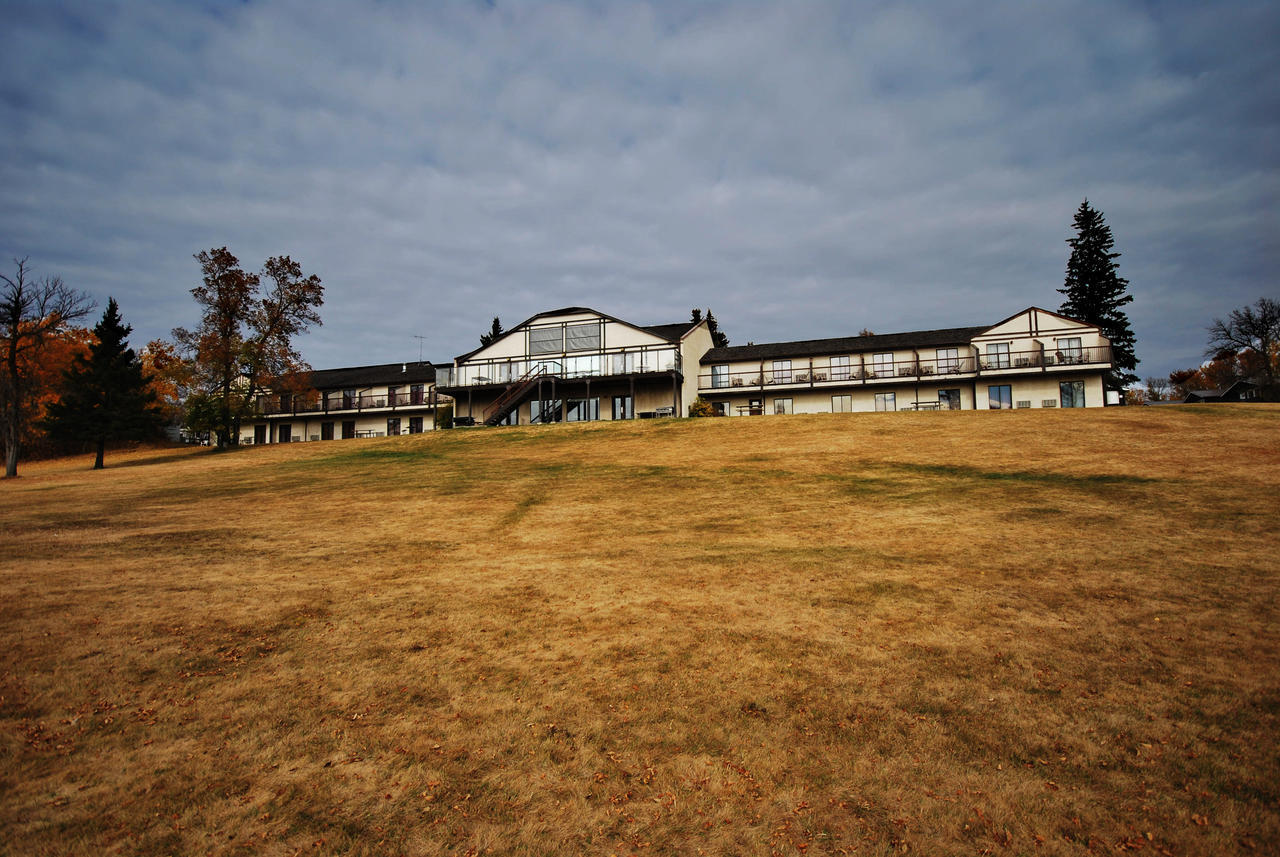 Kenosee Inn & Cabins Kenosee Park Экстерьер фото