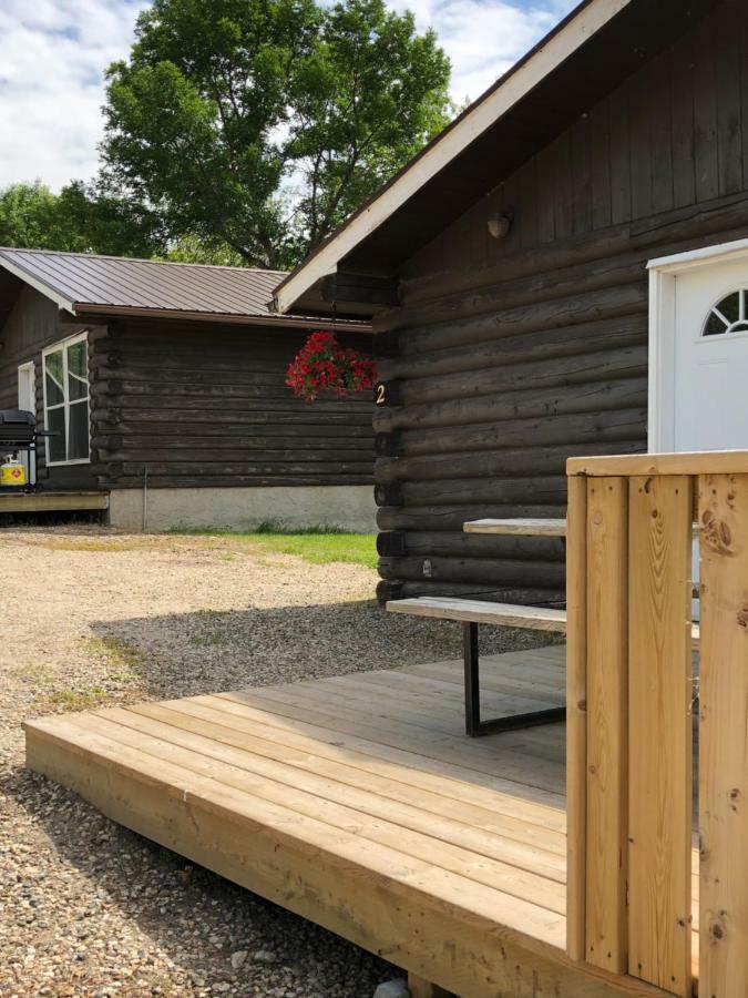Kenosee Inn & Cabins Kenosee Park Экстерьер фото