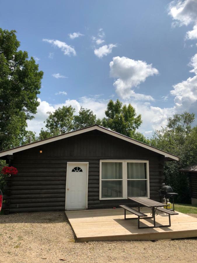 Kenosee Inn & Cabins Kenosee Park Экстерьер фото